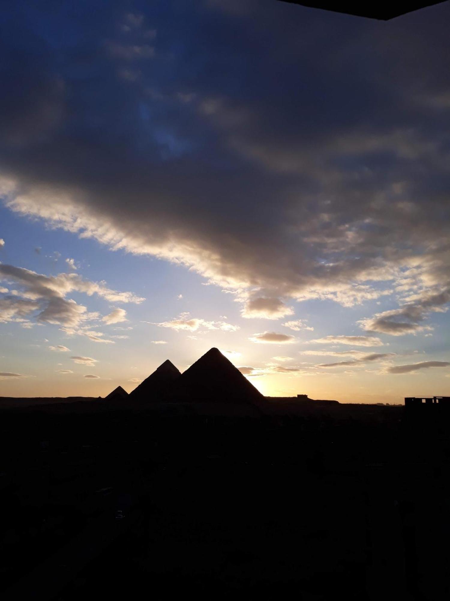 Pyramids View Suite/Vista Piramidi Le Caire Extérieur photo