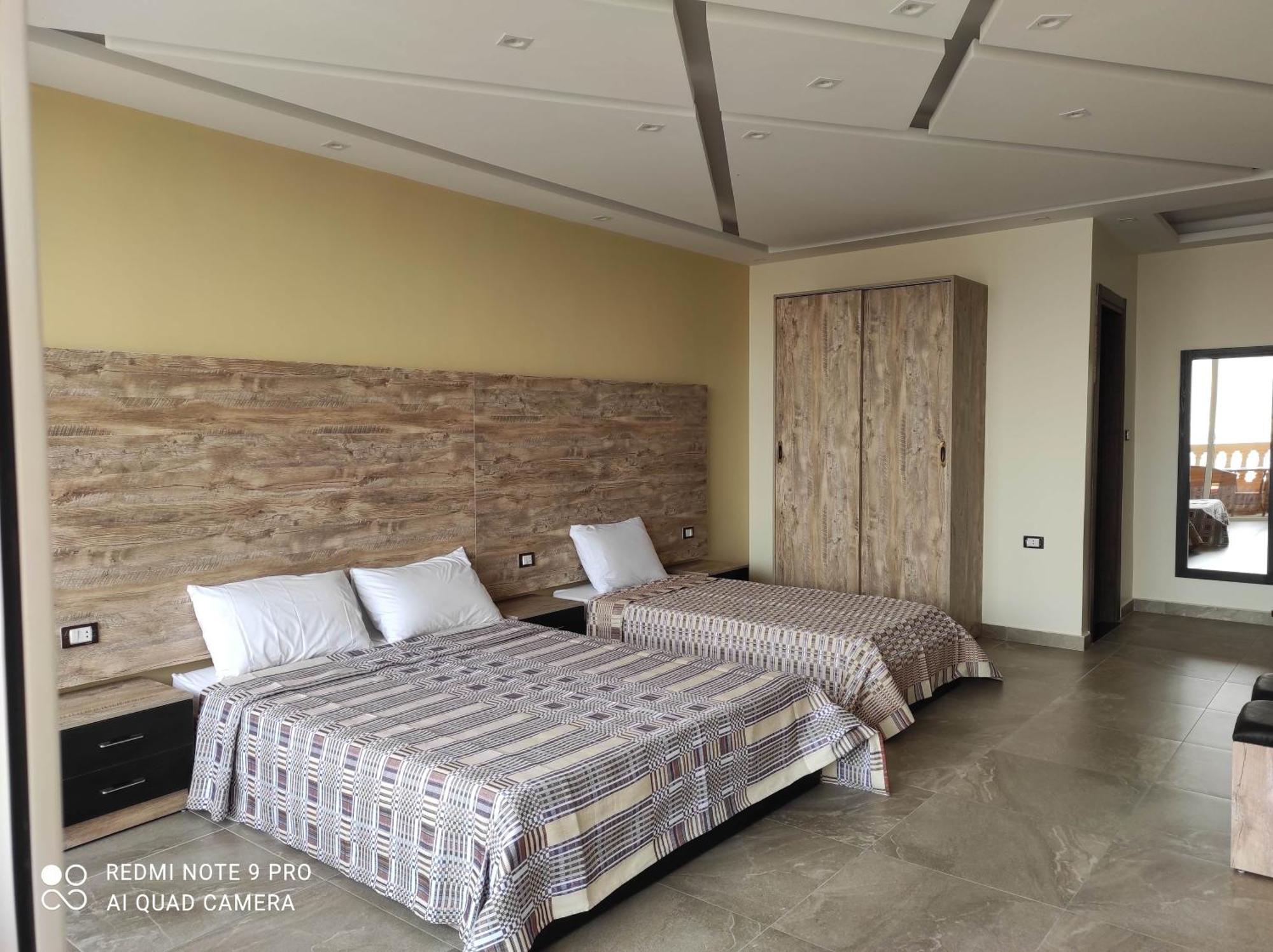 Pyramids View Suite/Vista Piramidi Le Caire Chambre photo