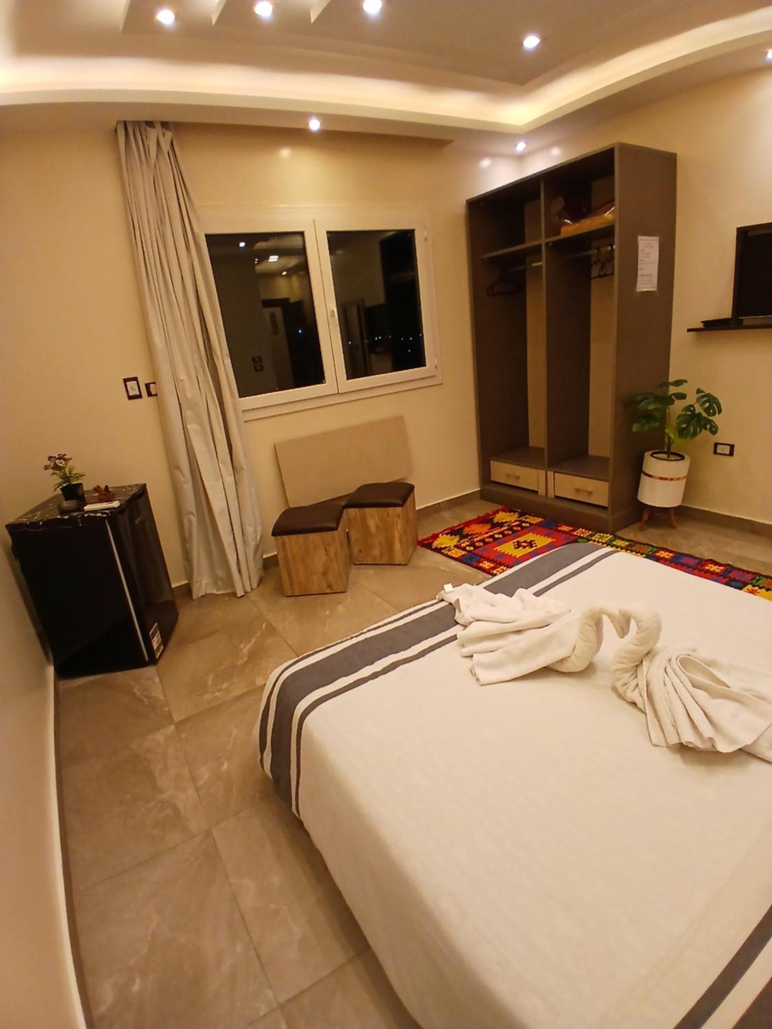 Pyramids View Suite/Vista Piramidi Le Caire Extérieur photo